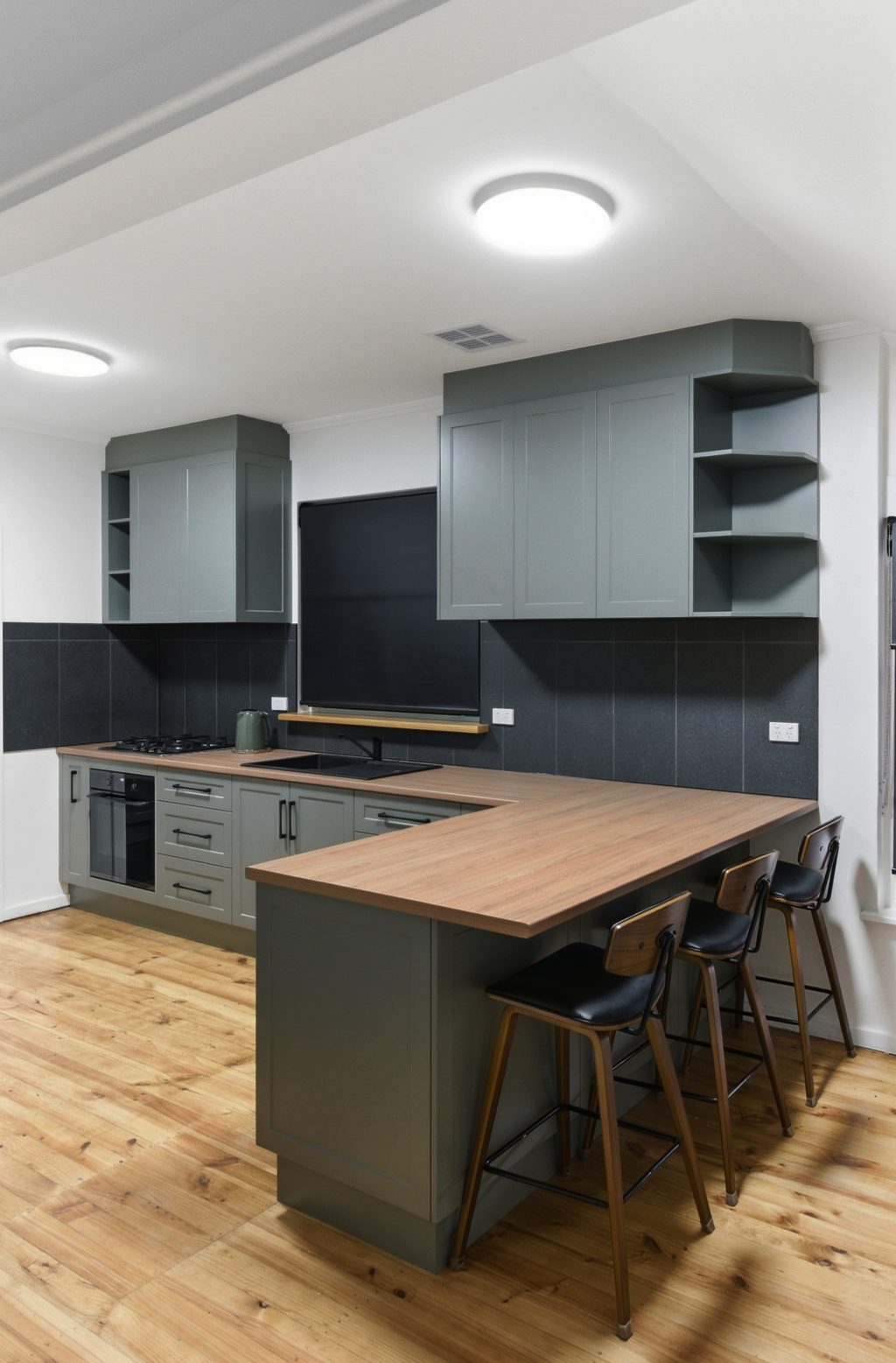 Traditional Kitchens